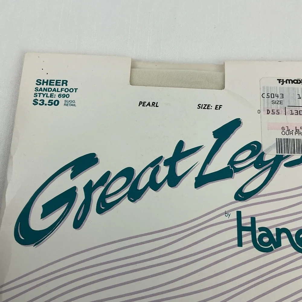 Vintage Hanes Great Legs Sheer Control Top Pantyhose Sandalfoot EF 1994
